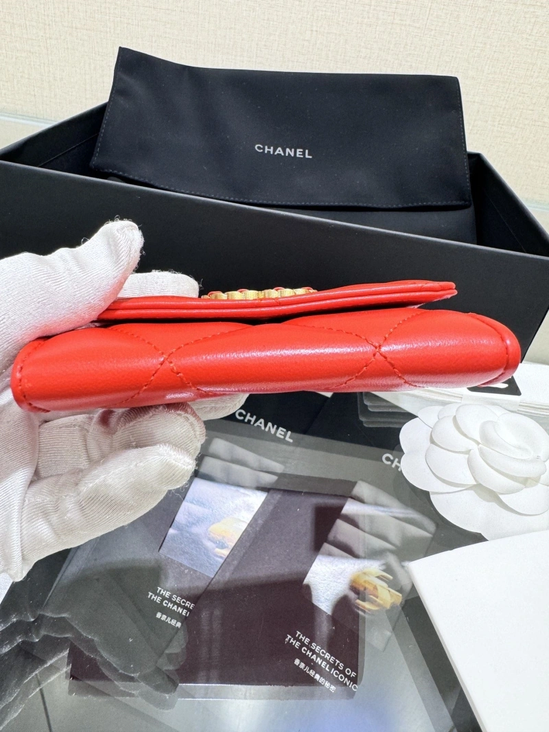 Ch**el wallets 4017-0969
