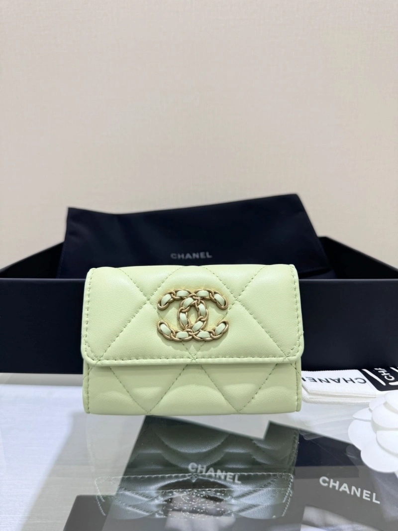 Ch**el wallets 4017-0970