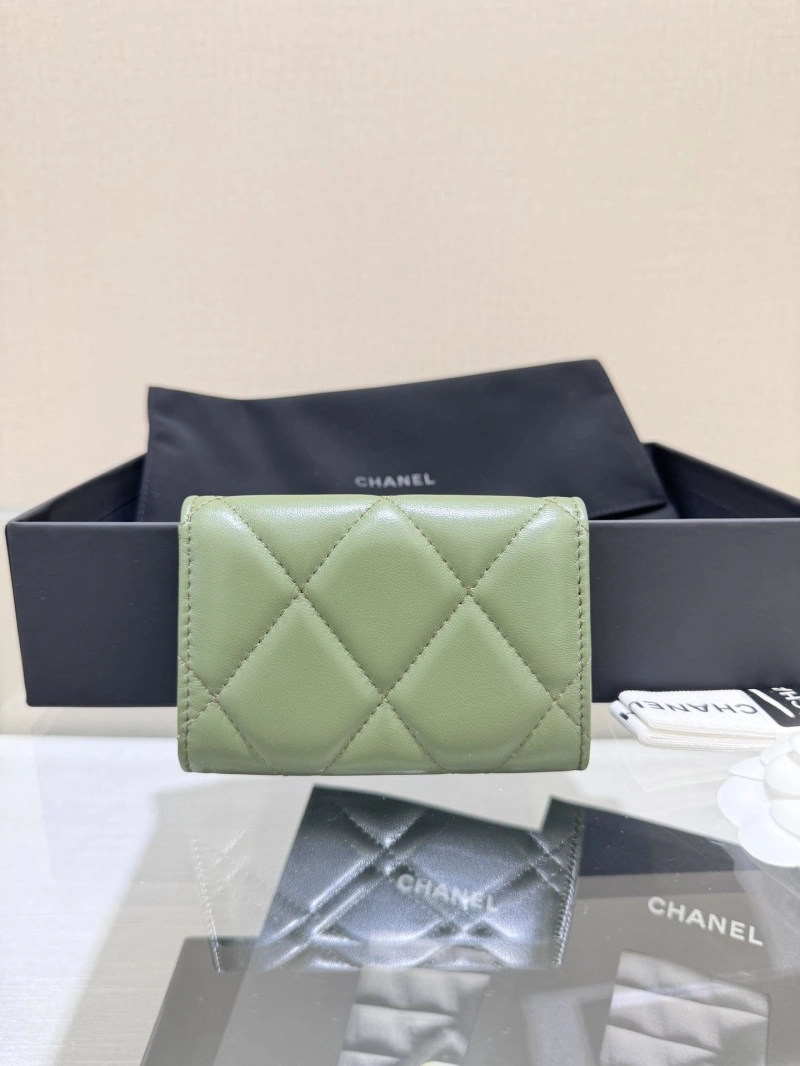 Ch**el wallets 4017-0971