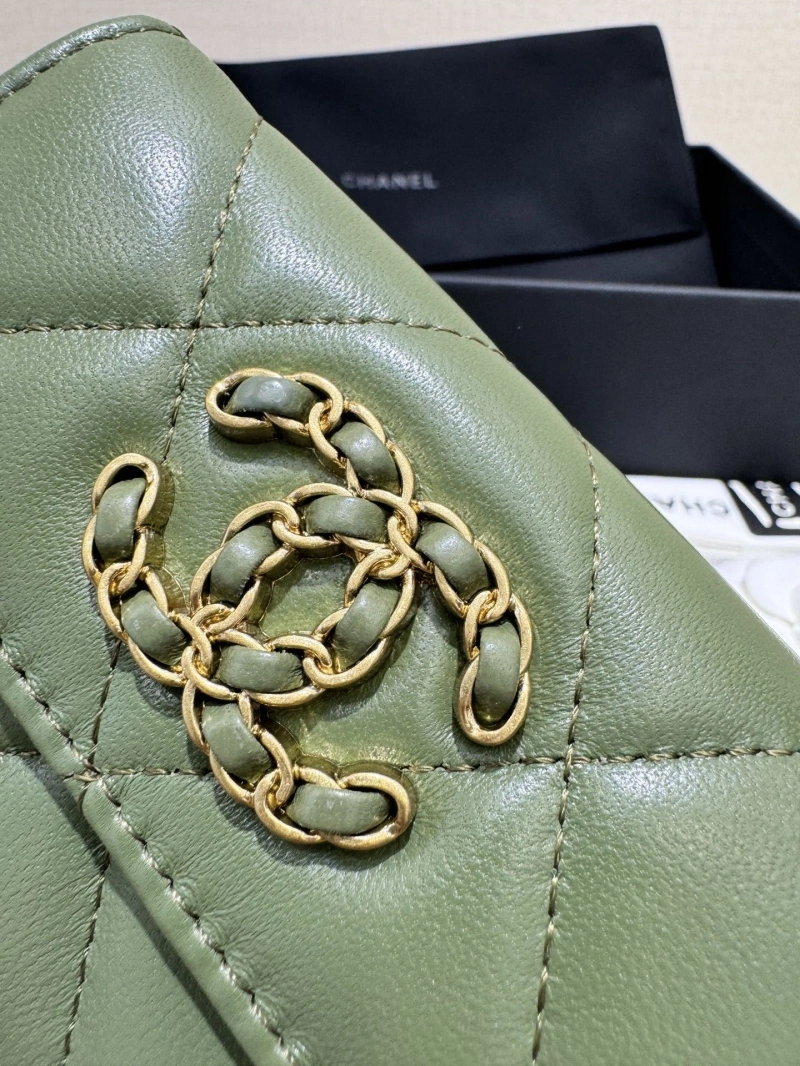 Ch**el wallets 4017-0971