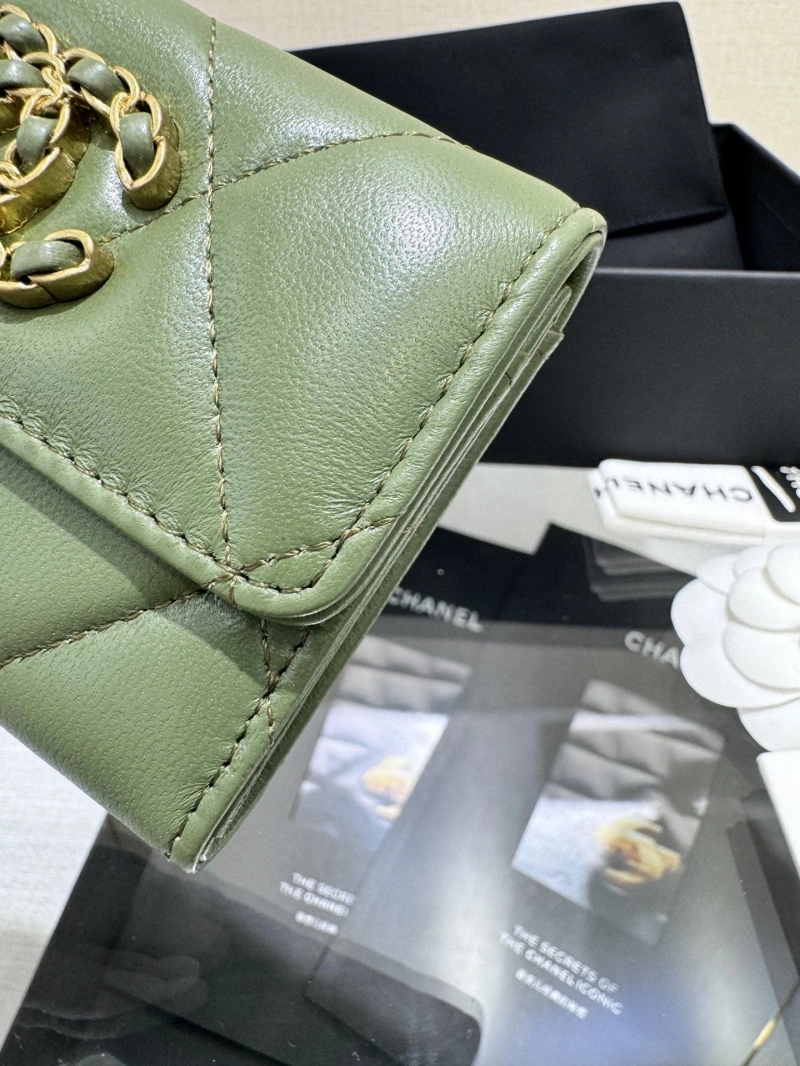 Ch**el wallets 4017-0971