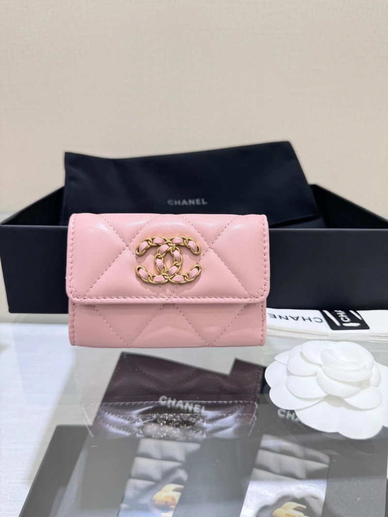 Ch**el wallets 4017-0976