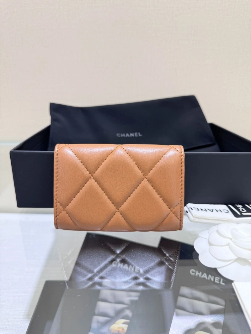 Ch**el wallets 4017-0978