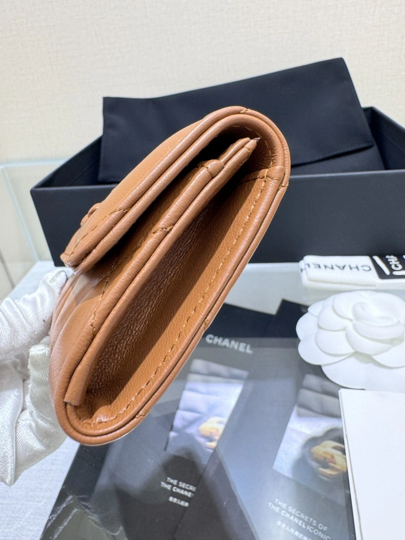 Ch**el wallets 4017-0978