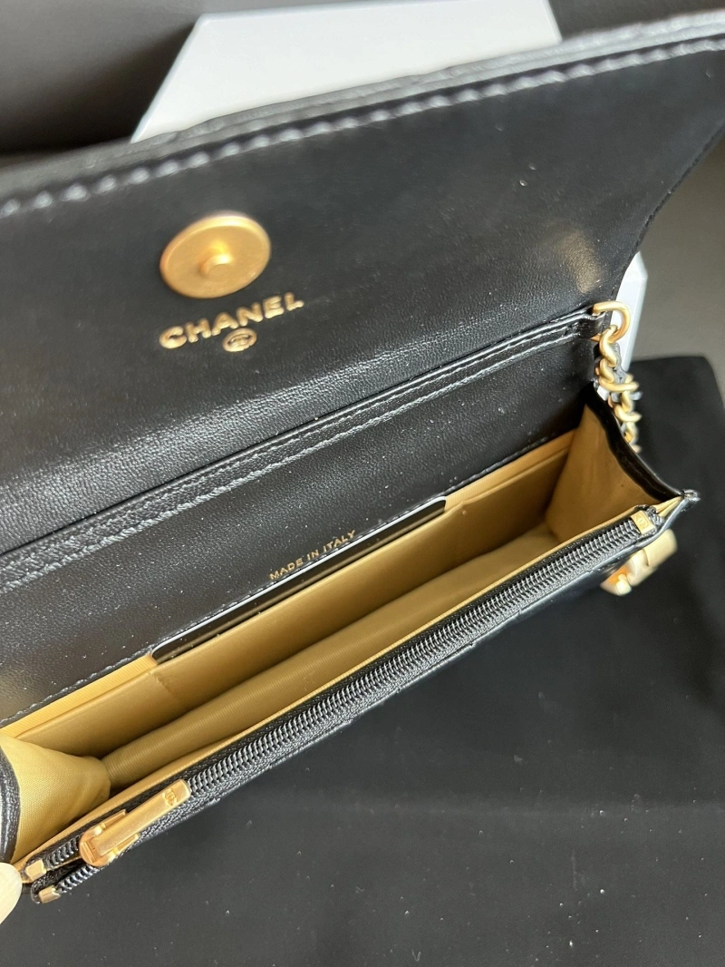 Ch**el woc bags 4017-1030