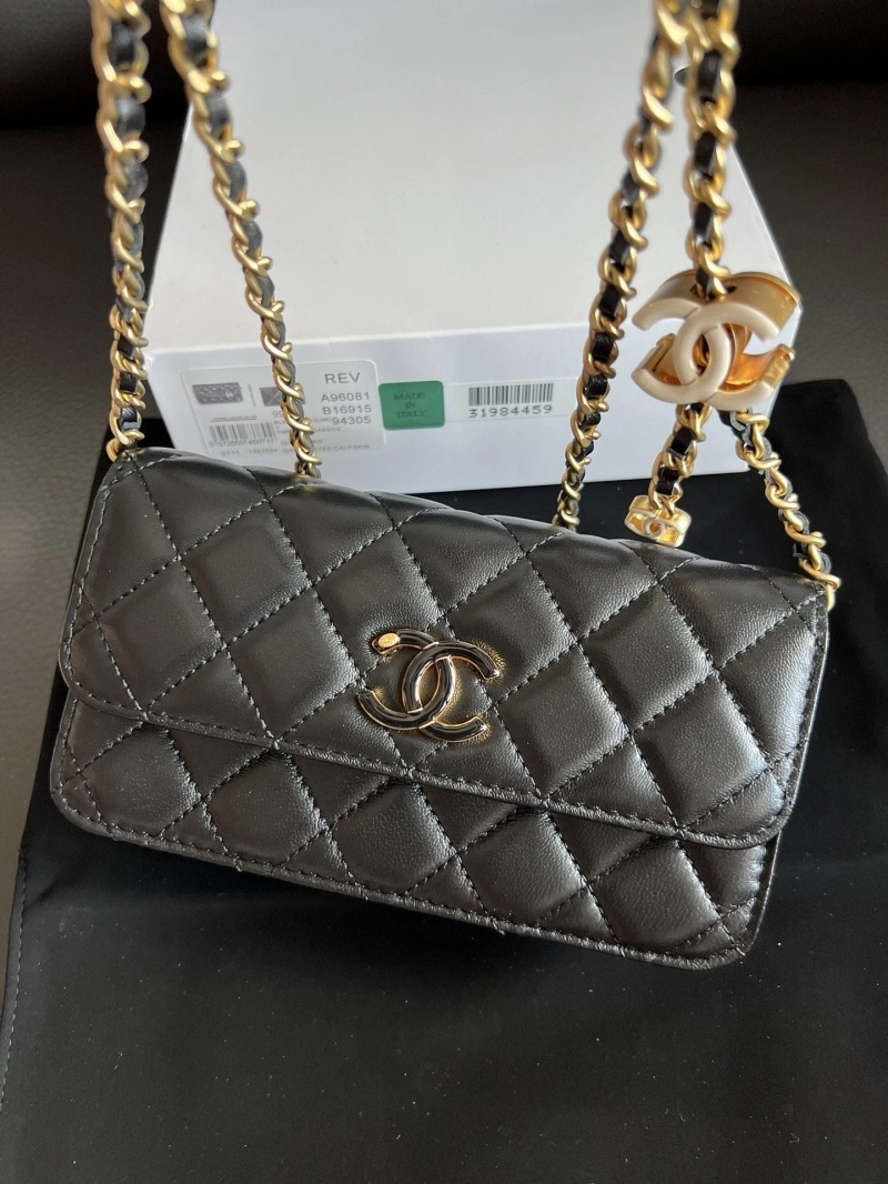 Ch**el woc bags 4017-1030
