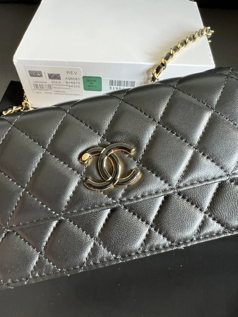 Ch**el woc bags 4017-1030