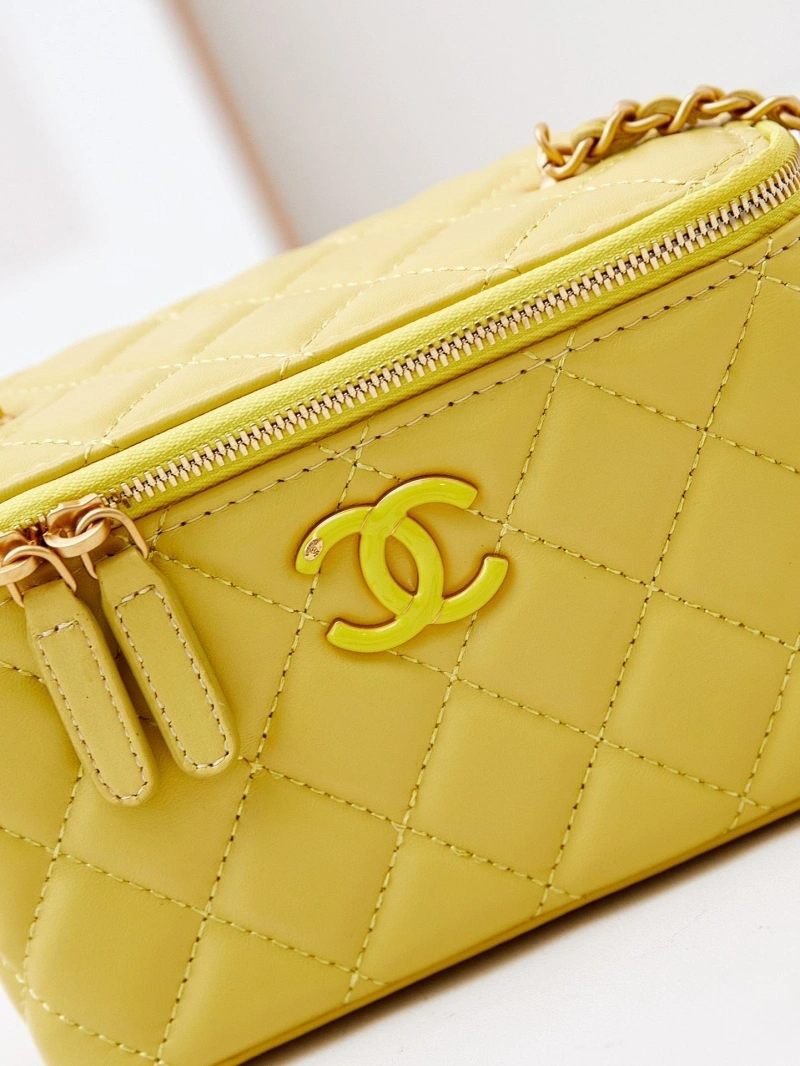 Ch**el cosmetic bags 4017-1059