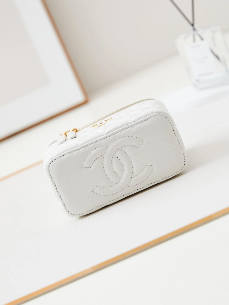 Ch**el cosmetic bags 4017-1061