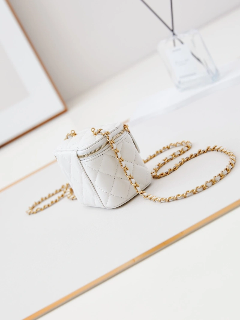 Ch**el cosmetic bags 4017-1067