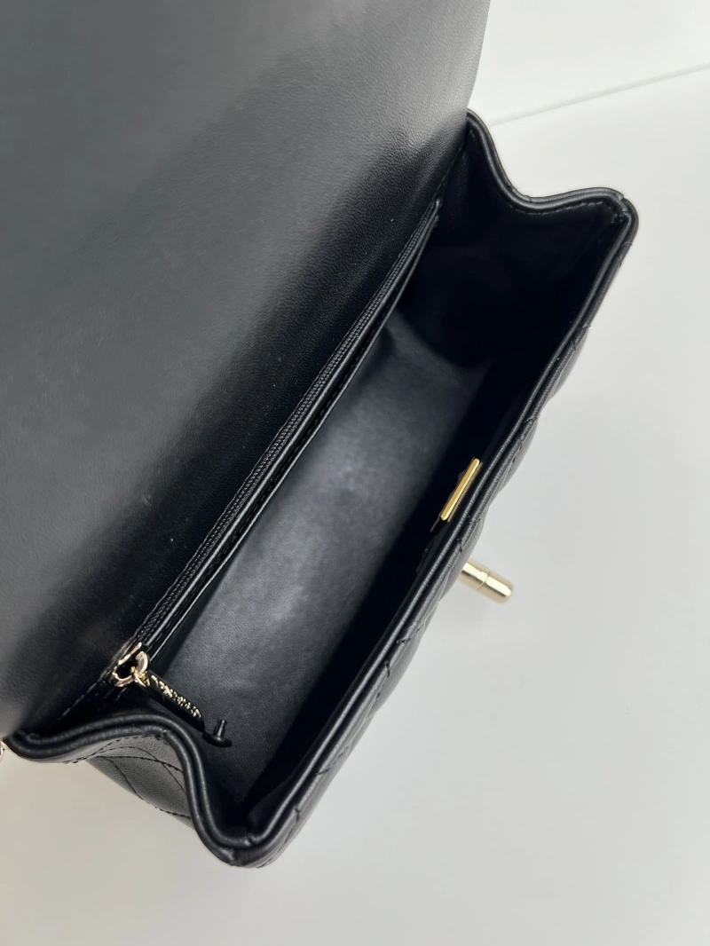 Ch**el cf series bags 4017-1093