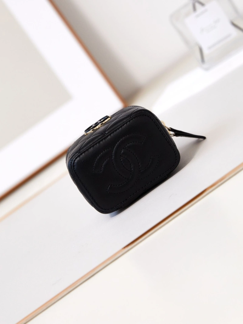 Ch**el cosmetic bags 4017-1196
