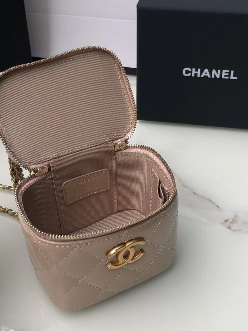Ch**el cosmetic bags 4017-1262