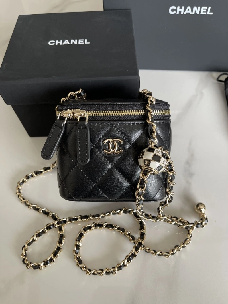 Ch**el cosmetic bags 4017-1270