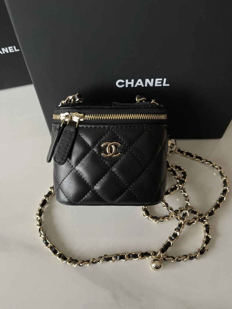 Ch**el cosmetic bags 4017-1270