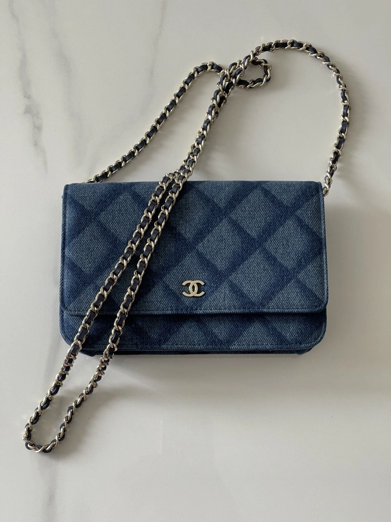 Ch**el woc bags 4017-1273