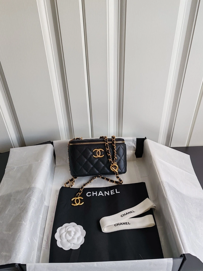 Ch**el cosmetic bags 4017-1305