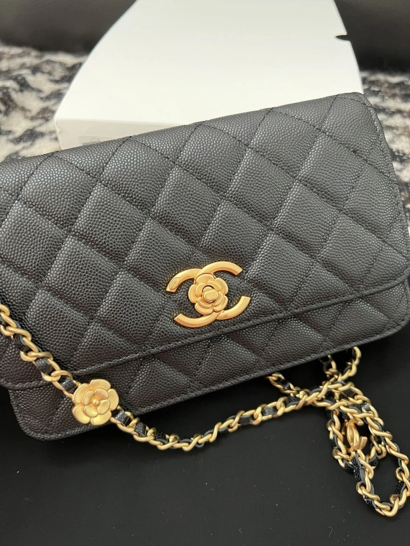 Ch**el woc bags 4017-1332