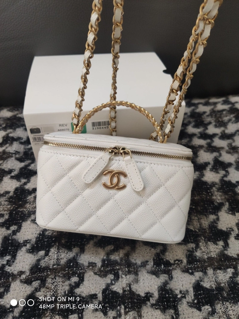 Ch**el cosmetic bags 4017-1336