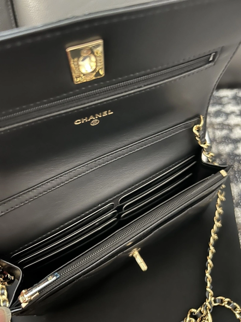 Ch**el woc bags 4017-1381