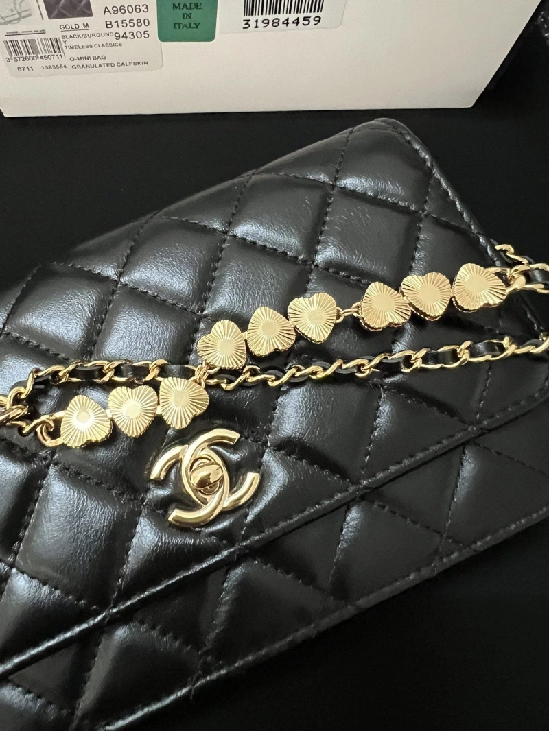 Ch**el woc bags 4017-1381
