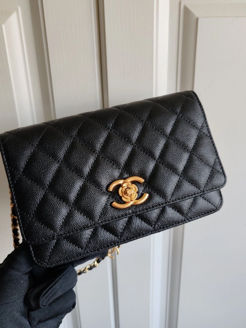 Ch**el woc bags 4017-1485