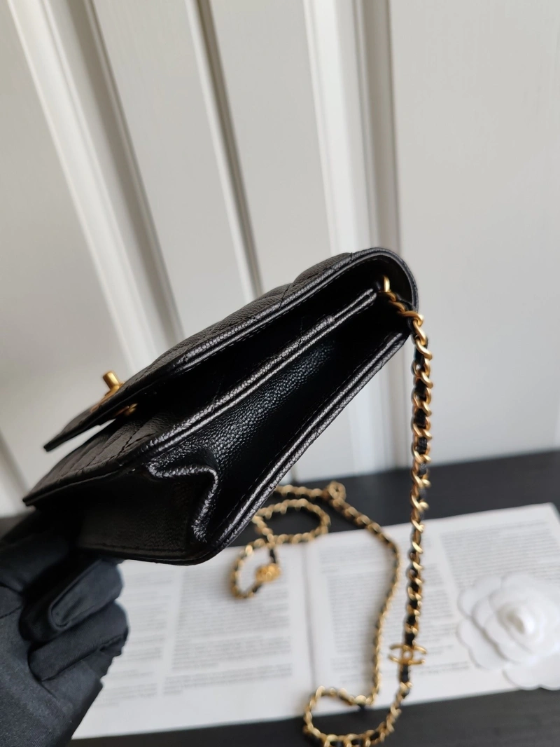 Ch**el woc bags 4017-1485