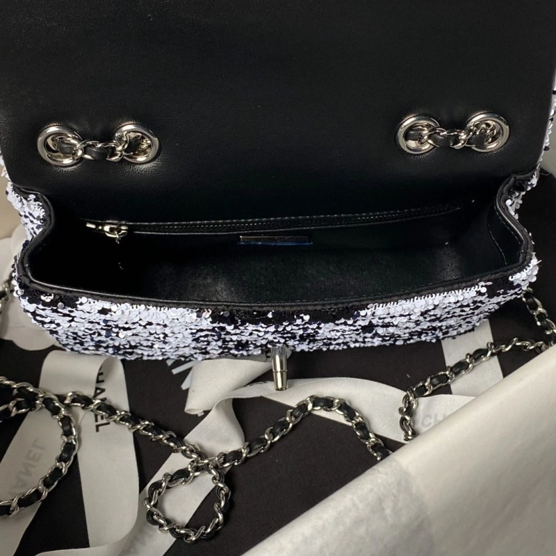 Ch**el cf series bags 4017-1581