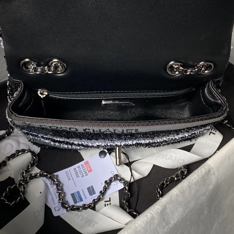 Ch**el cf series bags 4017-1584