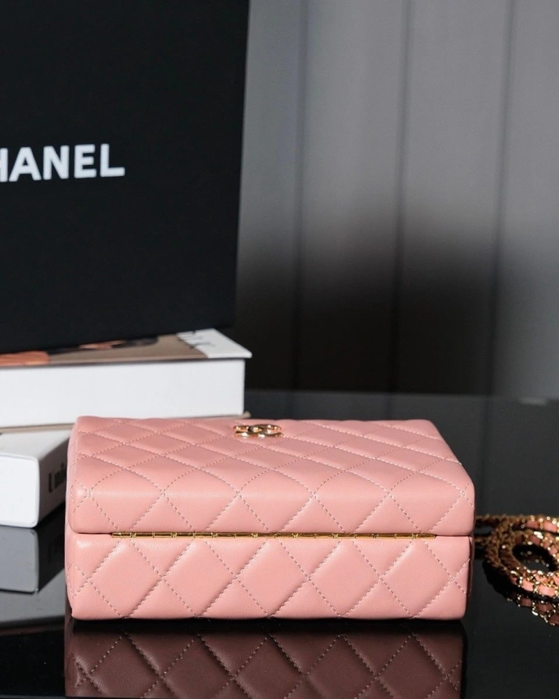 Ch**el cosmetic bags 4017-1650
