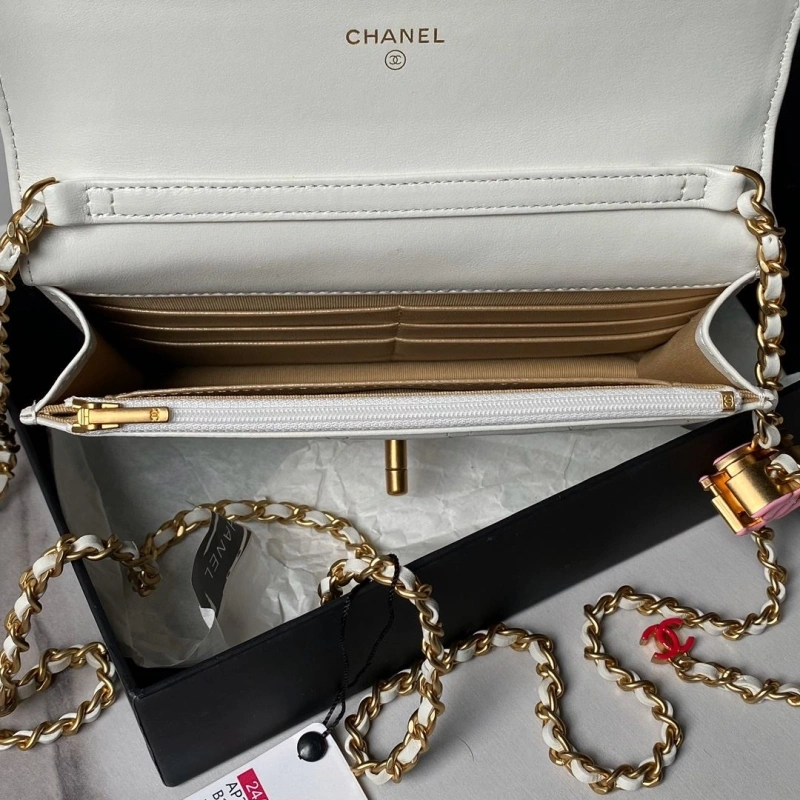 Ch**el woc bags 4017-1655