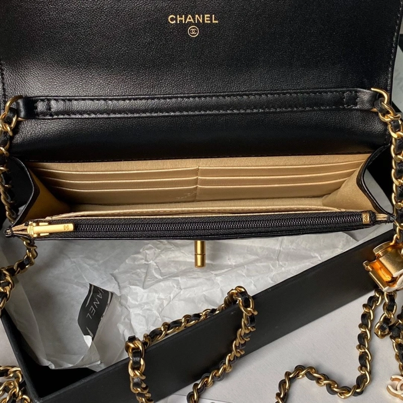 Ch**el woc bags 4017-1656