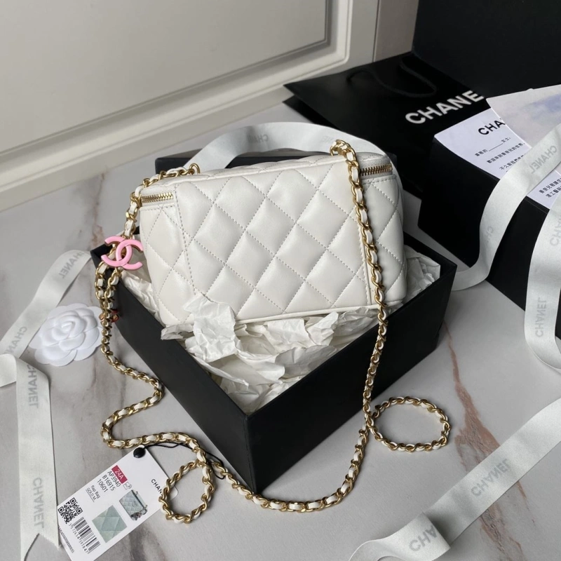 Ch**el cosmetic bags 4017-1657