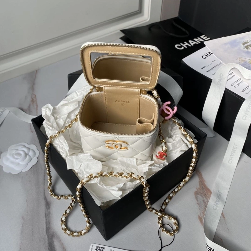 Ch**el cosmetic bags 4017-1660