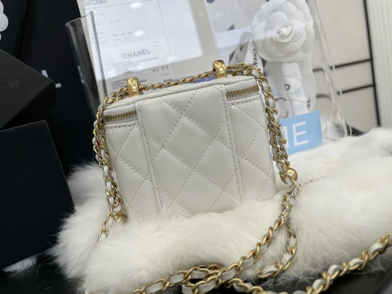 Ch**el cosmetic bags 4017-1718