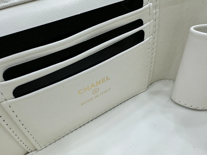 Ch**el cosmetic bags 4017-1727