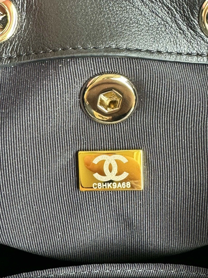 Ch**el backpacks 4017-1757