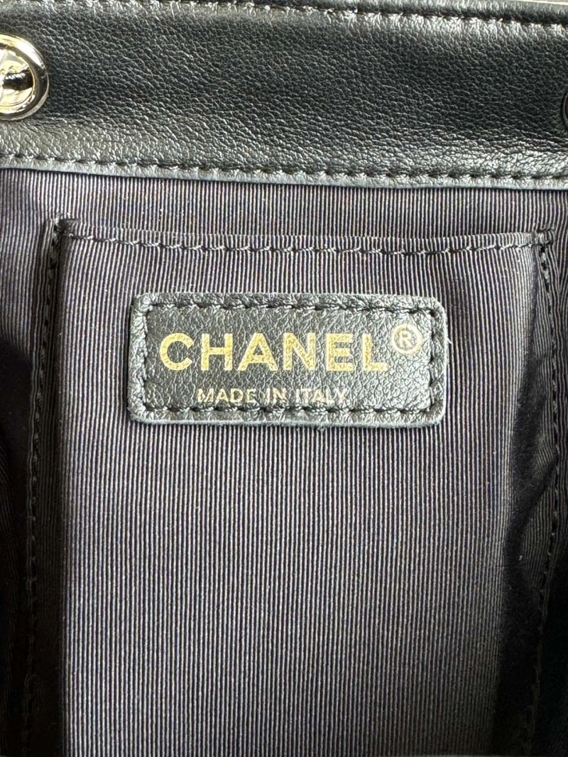 Ch**el backpacks 4017-1765
