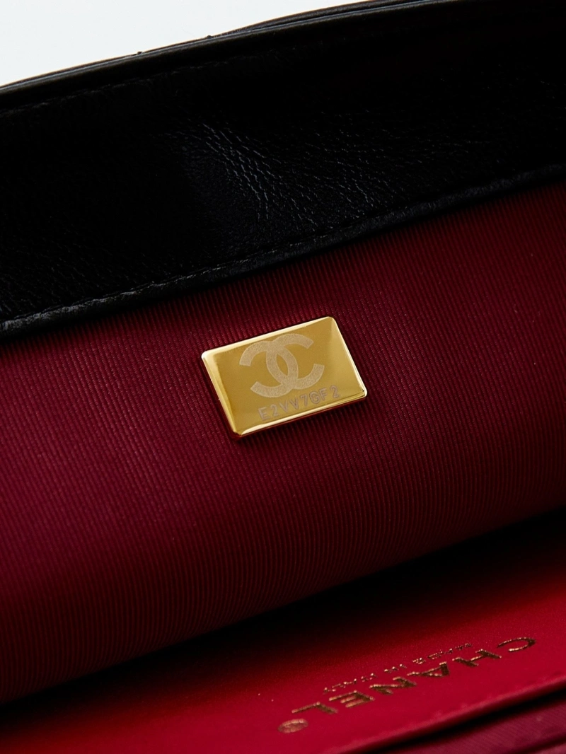 Ch**el woc bags 4017-1801