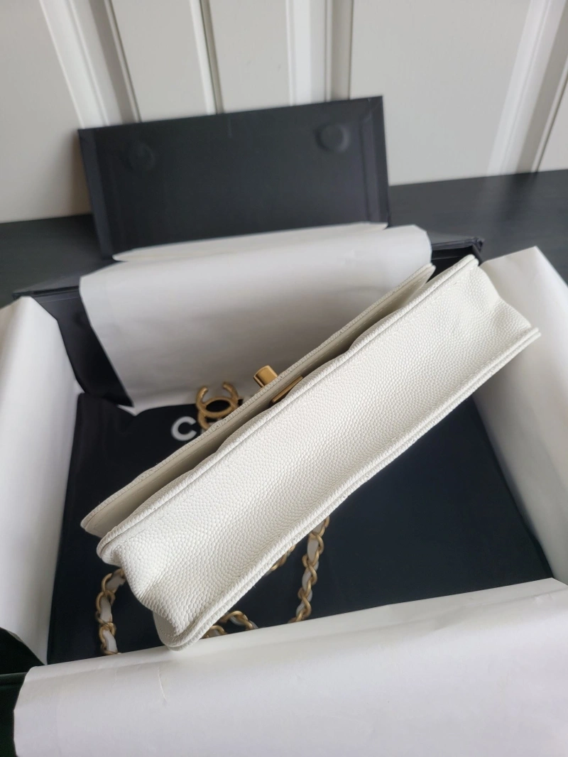 Ch**el woc bags 4017-1829