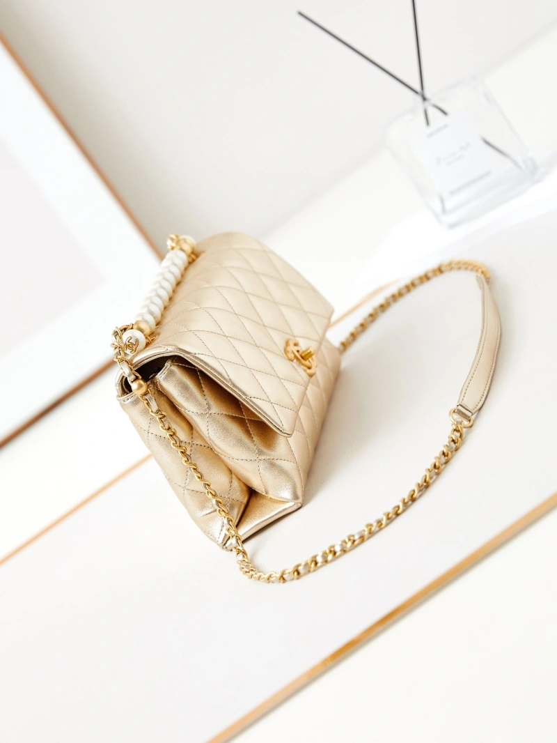 Ch**el woc bags 4017-1840