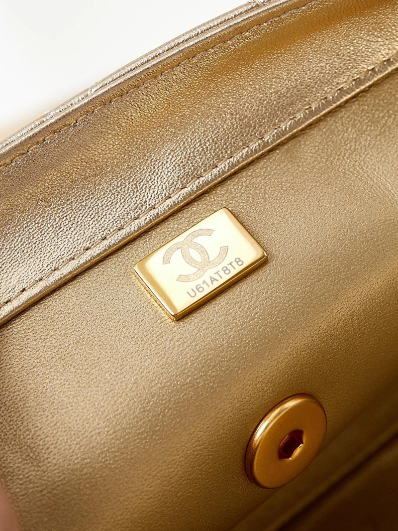 Ch**el woc bags 4017-1840
