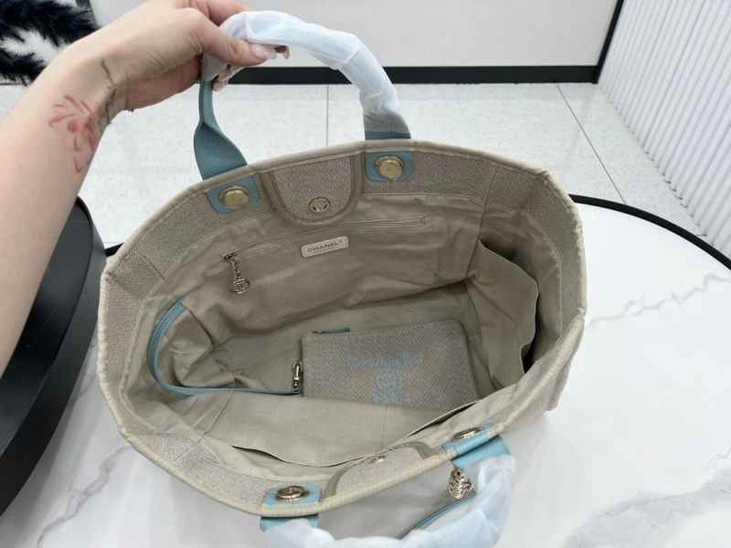 Ch**el shopping bags 4017-1947