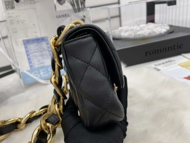 Ch**el cf series bags 4017-1957