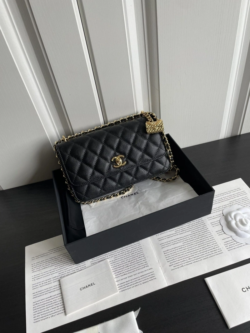 Ch**el woc bags 4017-2041