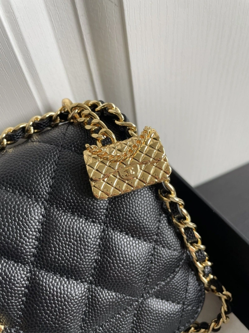 Ch**el woc bags 4017-2041