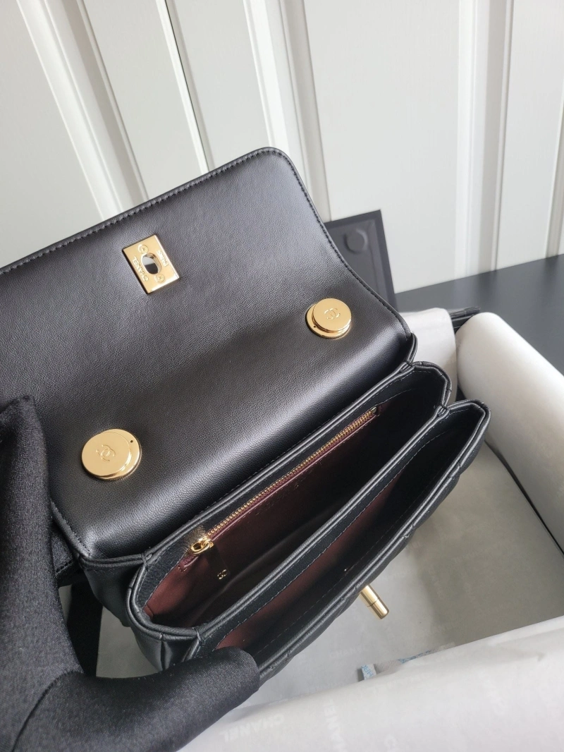 Ch**el woc bags 4017-2044