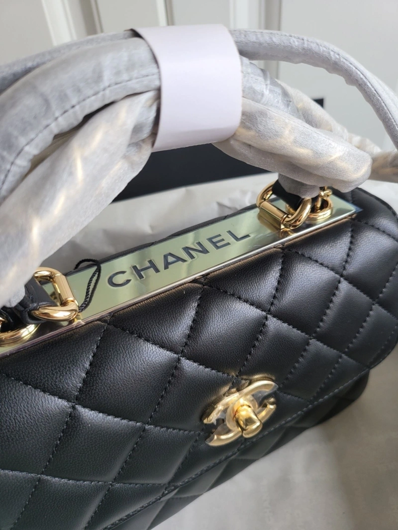 Ch**el woc bags 4017-2044