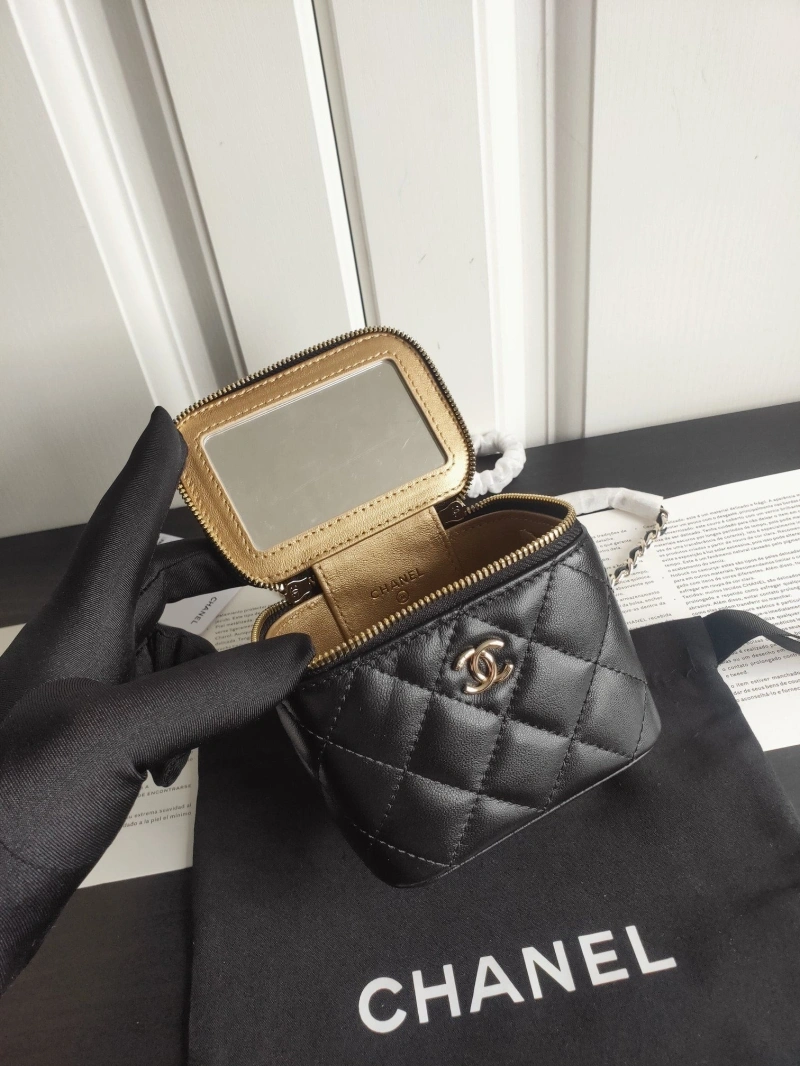 Ch**el cosmetic bags 4017-2048