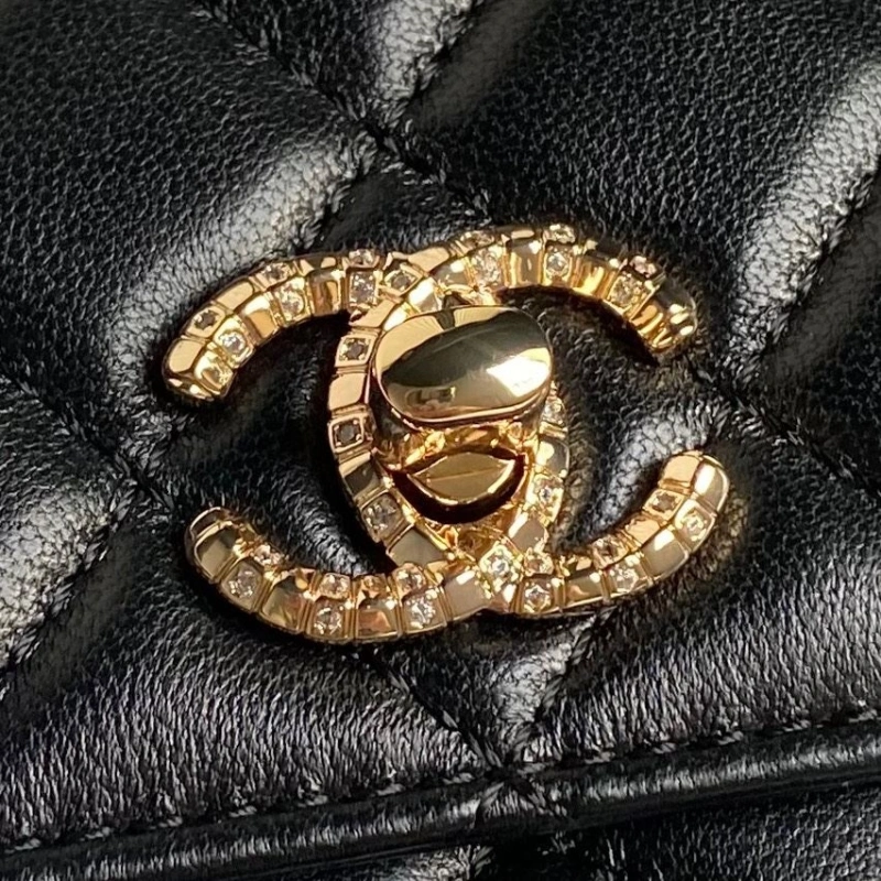 Ch**el woc bags 4017-2075